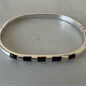 Sterling Silver Black Resin Inlay Hinged Bangle Bracelet